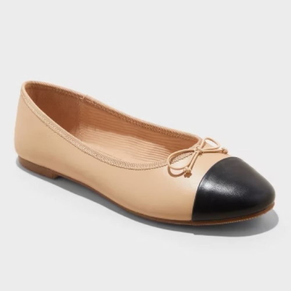 NWT Target A New Day Women’s Janie Ballet Flats in Nude/Black in size 5.5